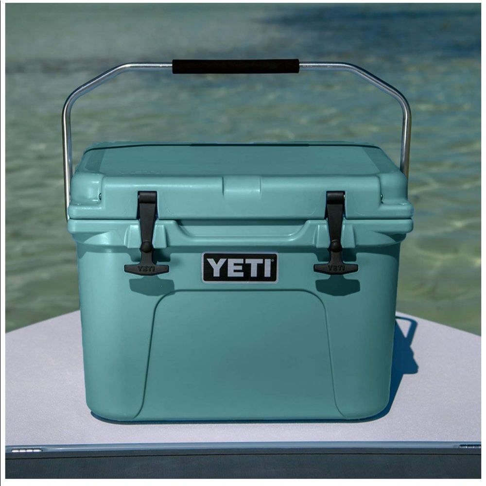 River Green Roadie 20 Yeti Cooler